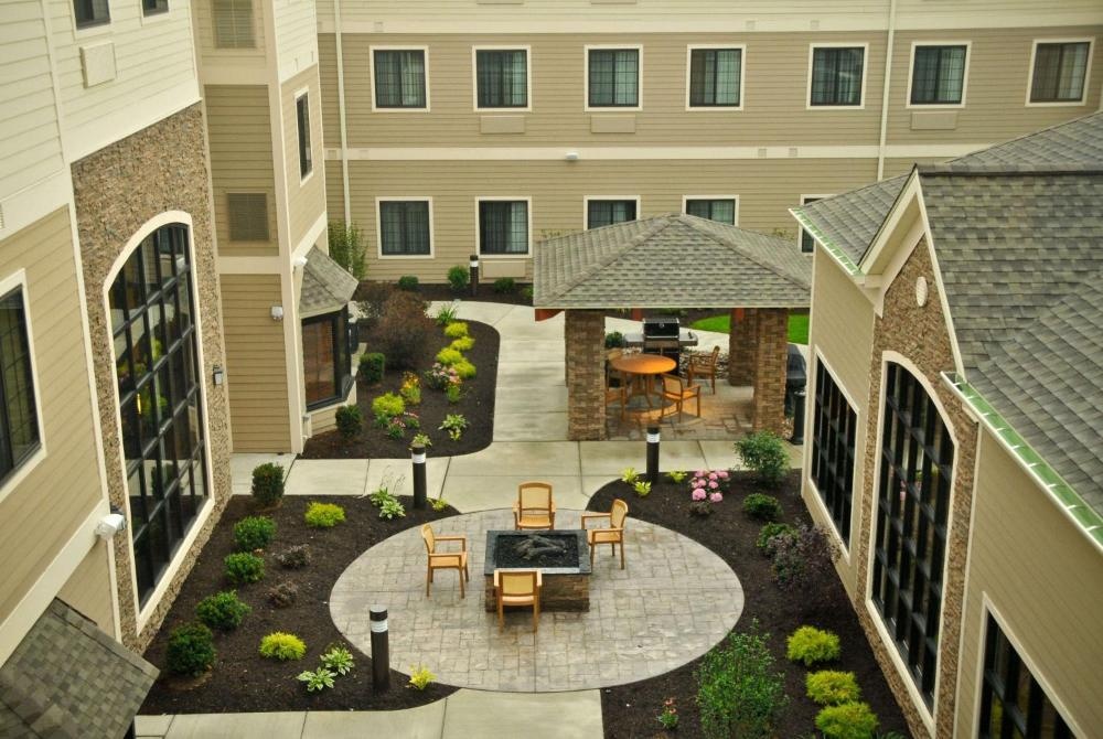 Hawthorn Suites by Wyndham Williamsville Buffalo Airport